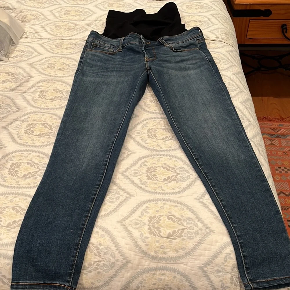 Blanqi maternity band jeans, size 6, clean wash skinny jeans